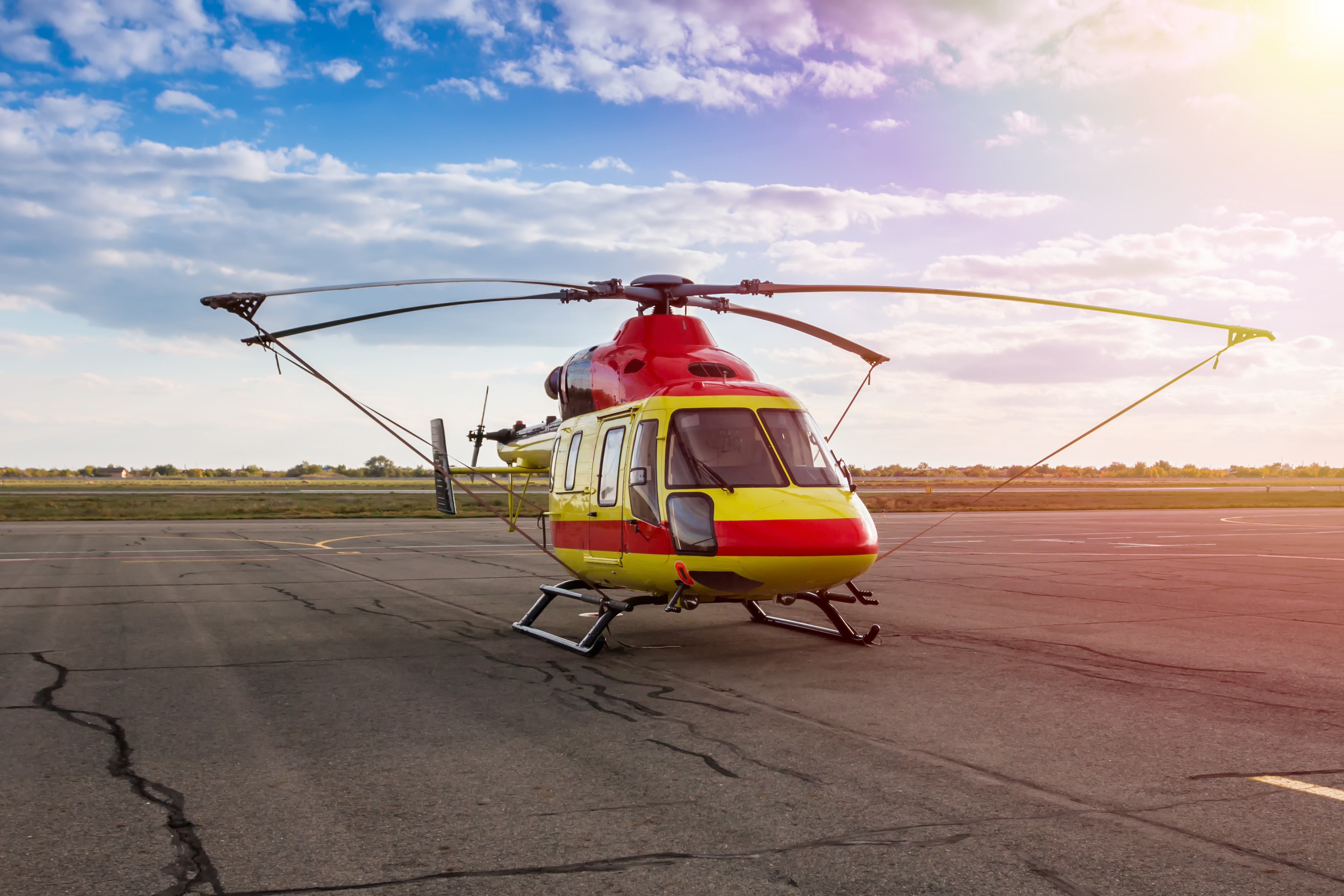 Helicoptero Medico Moderno Helipuerto 1